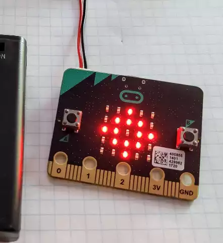 Micro:bit, 8 x 45 minut, 25. března 2024, Praha